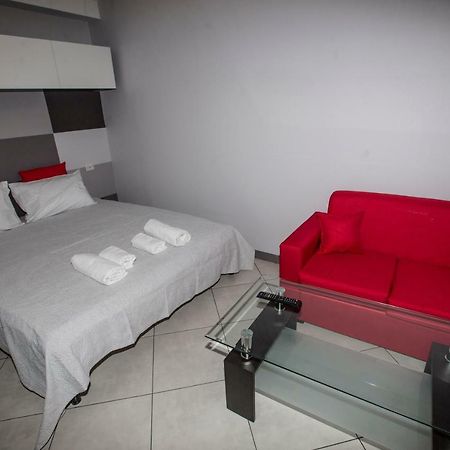 Ferienwohnung Trendy Living In Monastiraki Athen Exterior foto