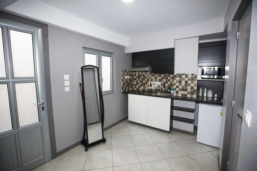 Ferienwohnung Trendy Living In Monastiraki Athen Exterior foto