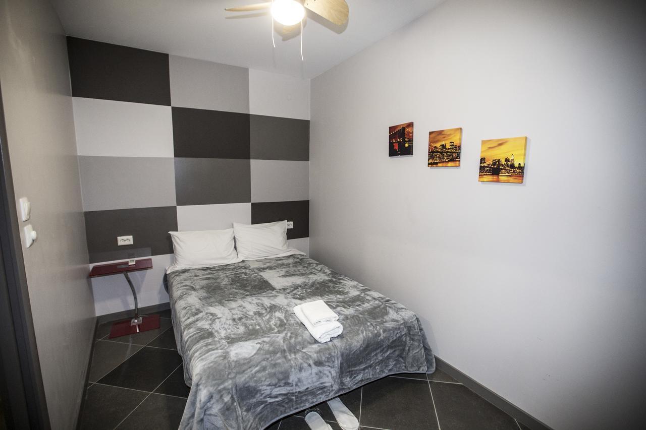 Ferienwohnung Trendy Living In Monastiraki Athen Exterior foto