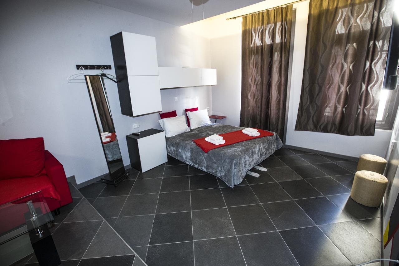 Ferienwohnung Trendy Living In Monastiraki Athen Exterior foto