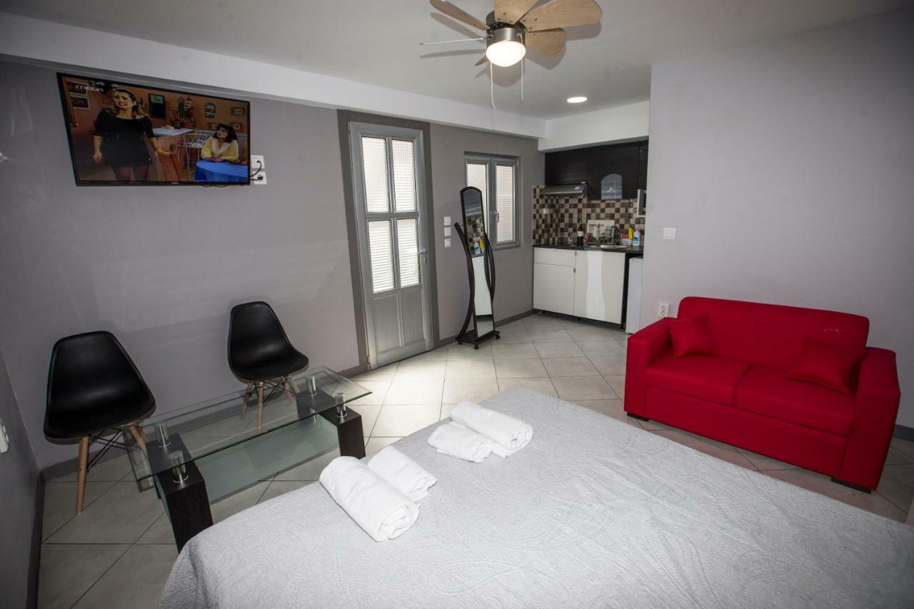 Ferienwohnung Trendy Living In Monastiraki Athen Exterior foto